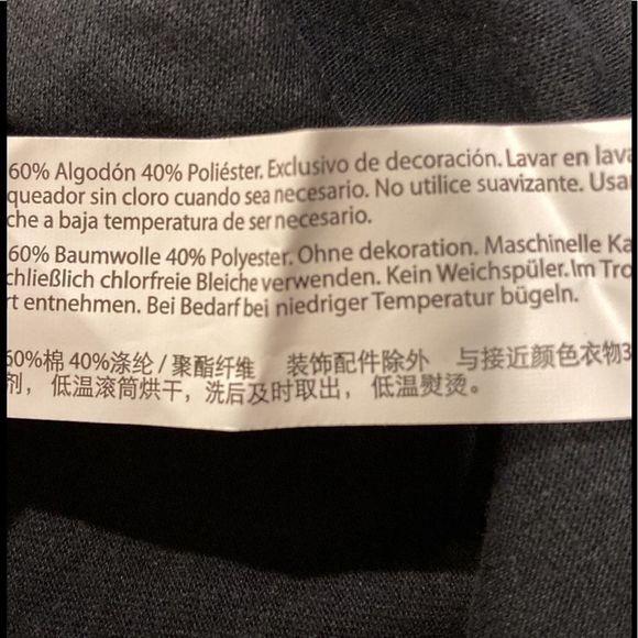 Bally’s Total Fitness Black long sleeve athletic Top Medium NWT - Picture 7 of 7